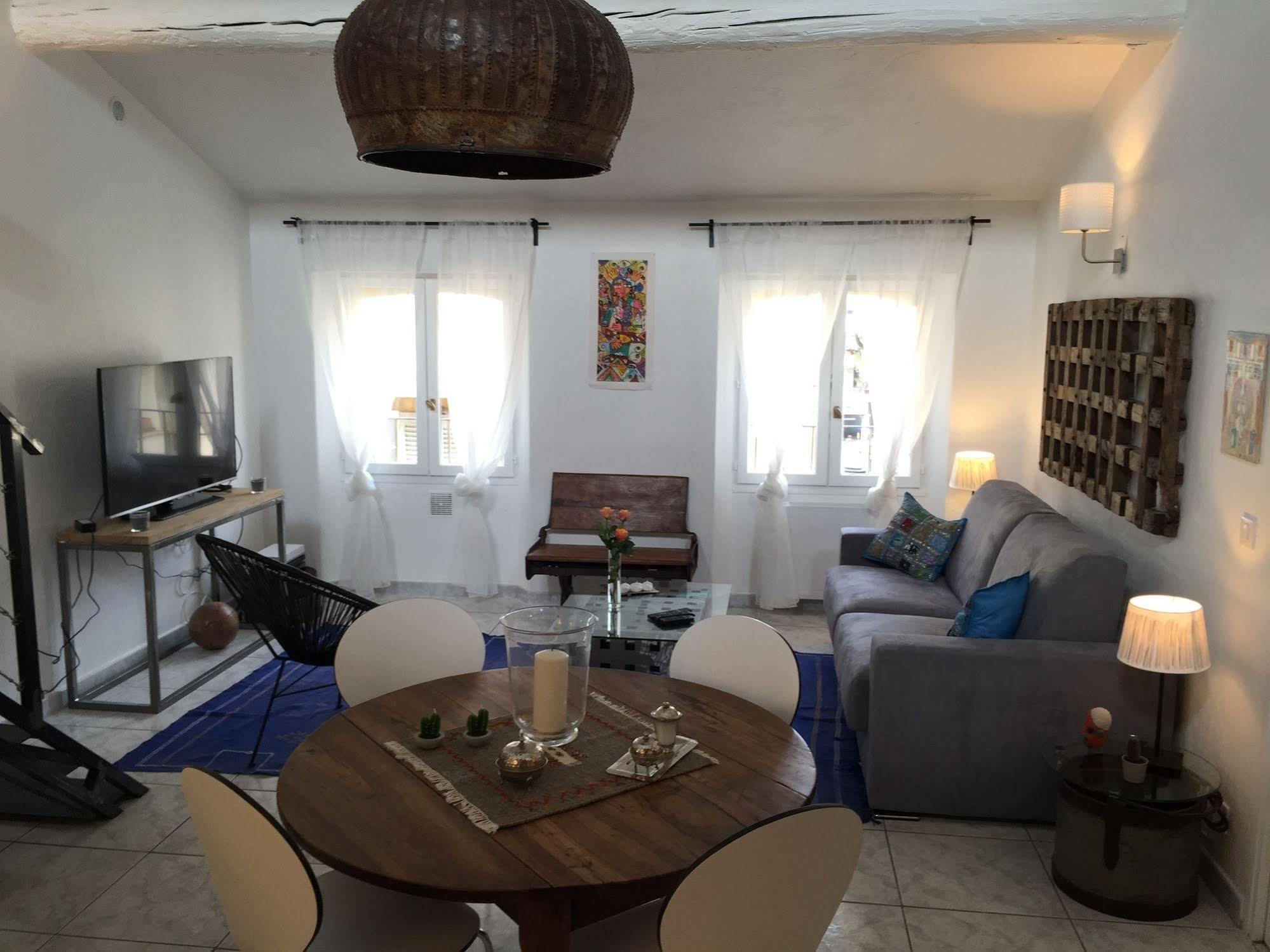 Cocoon'in Le Suquet Apartment